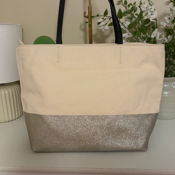 Kate Spade x Disney Fairytale Glitter Tote NWT - Picture 5 of 8